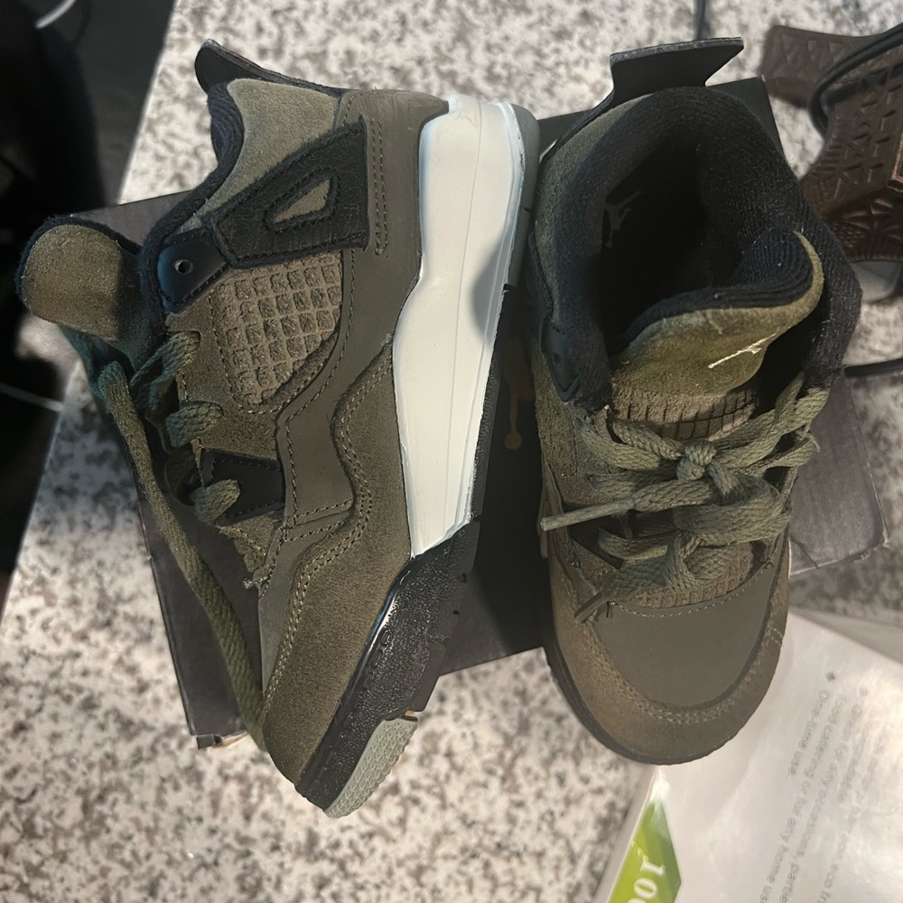 Jordan Green Sneakers with Suede and Mesh